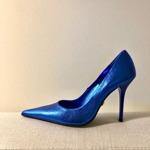 Brand New Zara Blue Metallic heels